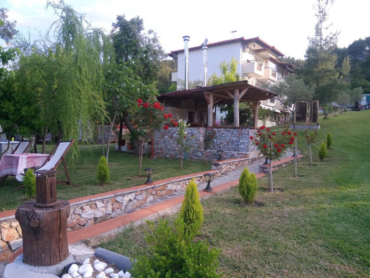 Nikos Apartments Ormos Panagias Ngoại thất bức ảnh