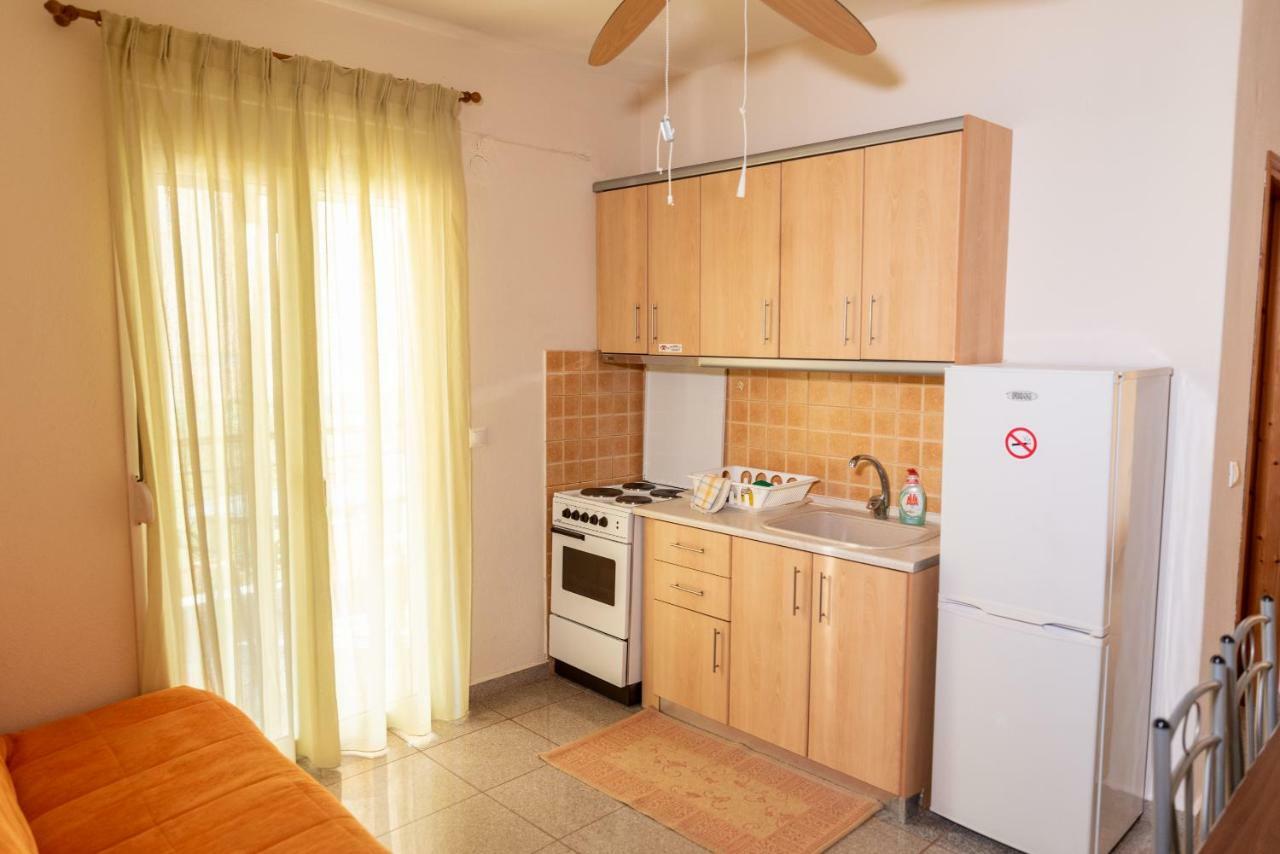 Nikos Apartments Ormos Panagias Ngoại thất bức ảnh